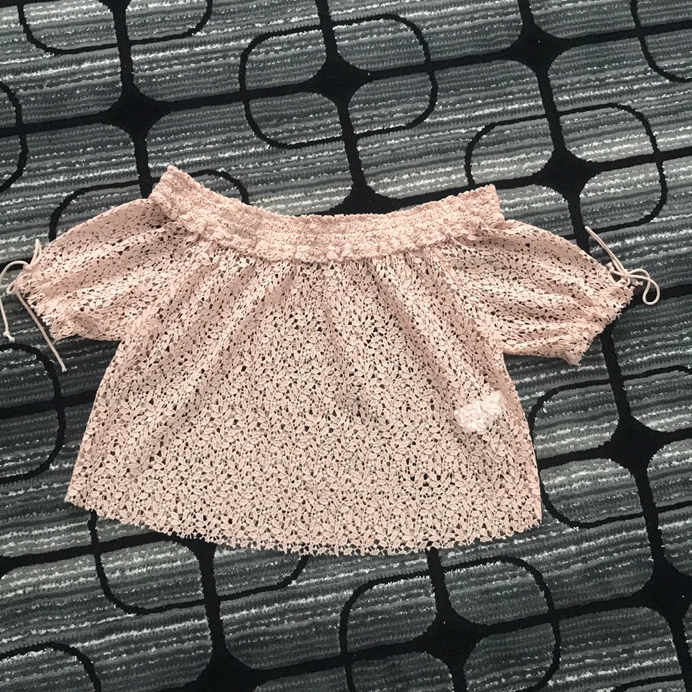 Zara short sleeve off the shoulder top